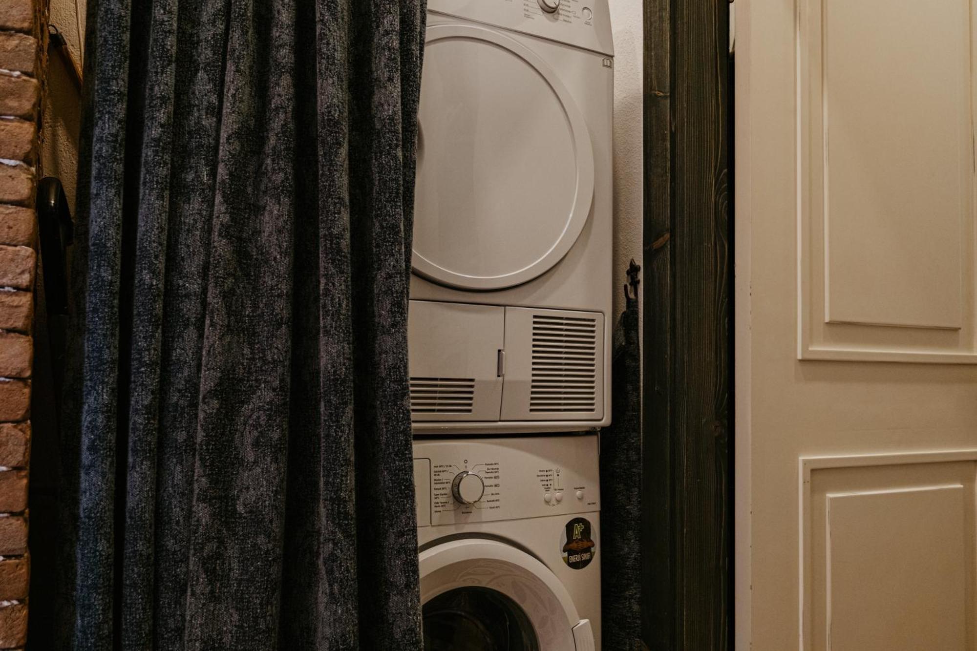 カサ マーゴット ホテル【大人専用】 フェティエ エクステリア 写真